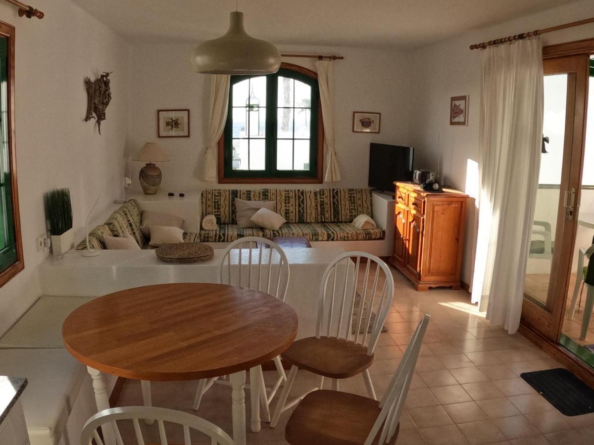 Cozy Waterman Beach House Costa Teguise Bagian luar foto
