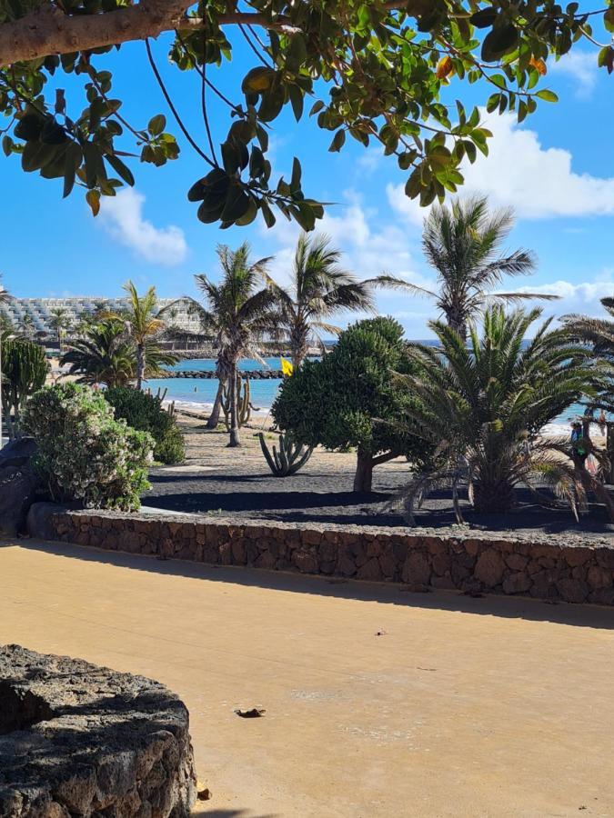 Cozy Waterman Beach House Costa Teguise Bagian luar foto